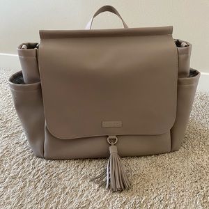 Skip Hop Greenwich Diaper Bag